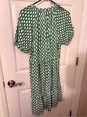 Boden Green and White Patterned Puff-Sleeve Midi Dress